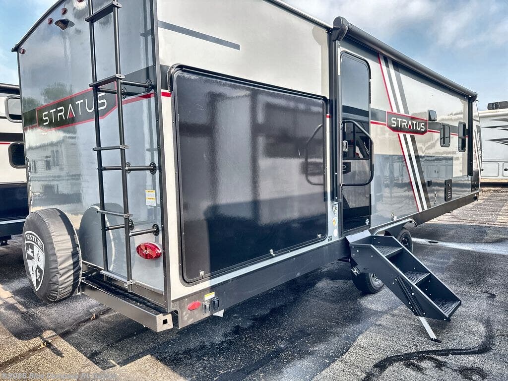 New 2027 Venture RV Stratus SR261VRB available in New Carlisle, Ohio