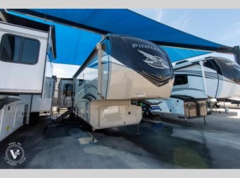 New 2022 Jayco Pinnacle 36FBTS available in Fort Worth, Texas