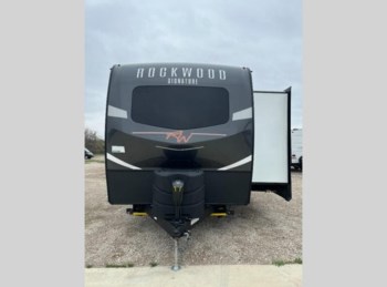 Used 2022 Forest River Rockwood Signature Ultra Lite 8263MBR available in Fort Worth, Texas