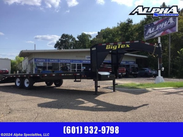 2018 Big Tex USED 102 x 25 Tandem Axle Gooseneck 14k available in Pearl, MS