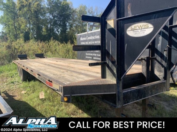 2008 Texas Bragg 102 x 30(25+5) Tandem Axle Gooseneck 20k available in Pearl, MS
