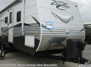 Used 2017 CrossRoads Zinger 30BQ available in New Braunfels, Texas
