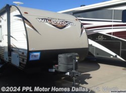  Used 2019 Forest River Wildwood X-Lite 201BHXL available in Cleburne, Texas