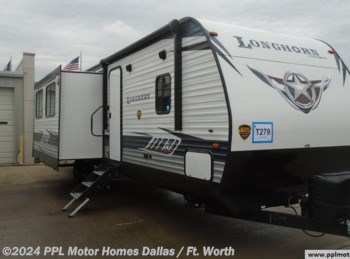Used 2021 CrossRoads Longhorn 333DB available in Cleburne, Texas