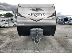 New 2025 Jayco Jay Flight SLX 261BHS available in Rural Hall, North Carolina