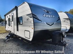 New 2025 Jayco Jay Flight SLX 260BH available in Rural Hall, North Carolina