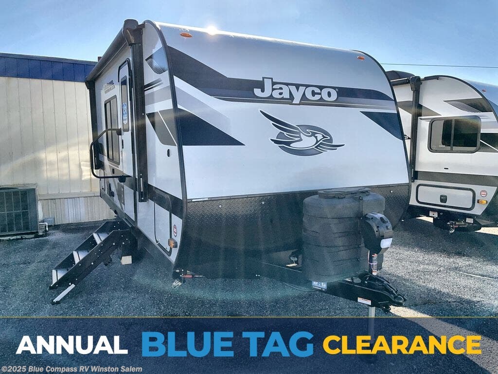 New 2025 Jayco Jay Feather Air 15MRB available in Rural Hall, North Carolina