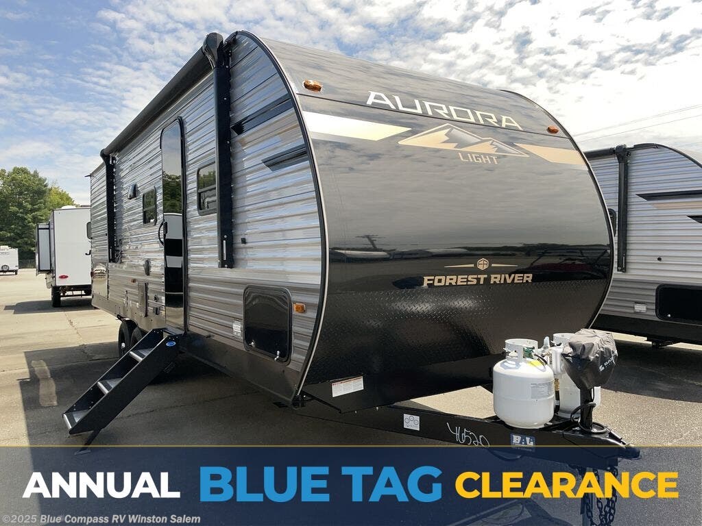 New 2026 Forest River Aurora Light 26BHS available in Rural Hall, North Carolina