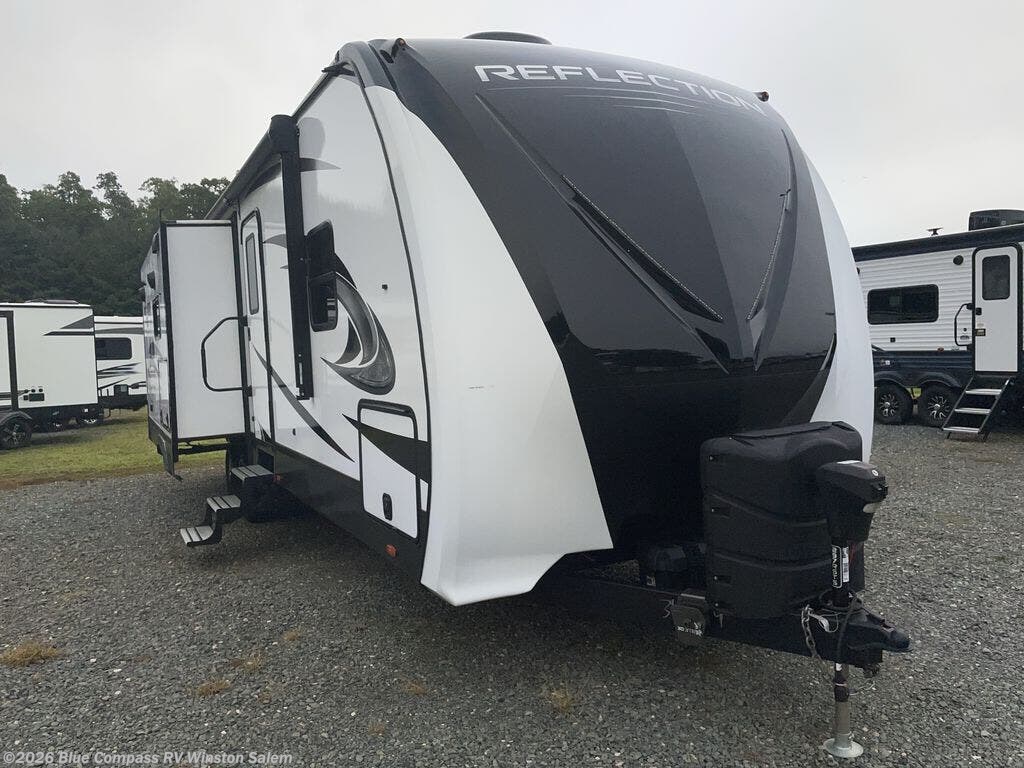 Used 2023 Grand Design Reflection 297RSTS available in Rural Hall, North Carolina