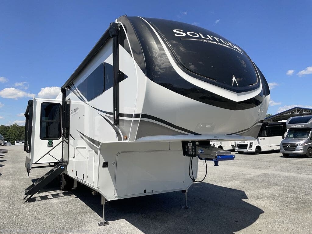 New 2026 Grand Design Solitude 310GK available in Rural Hall, North Carolina