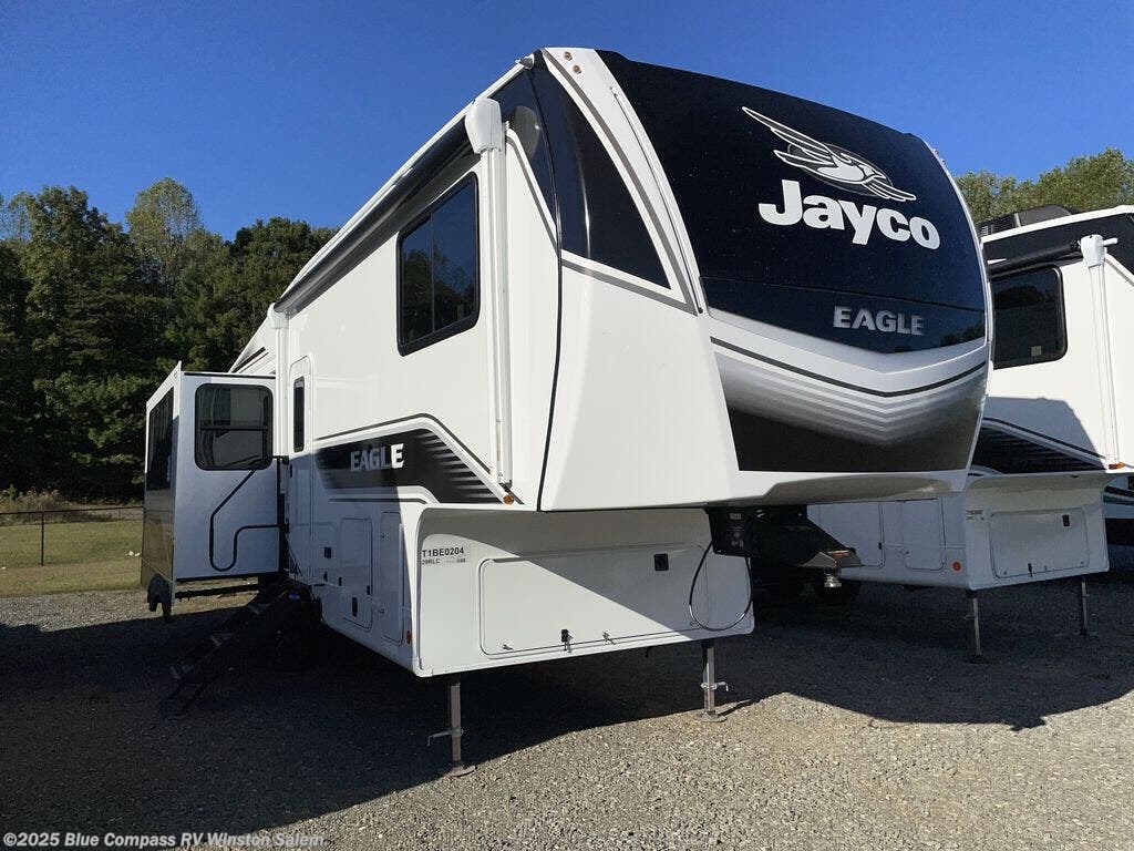 New 2026 Jayco Eagle HT 29RLC available in Rural Hall, North Carolina