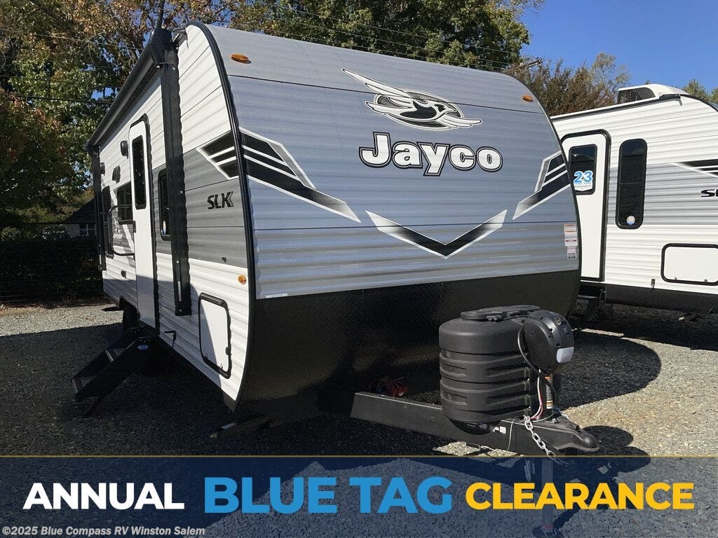 New 2026 Jayco Jay Flight SLX 210QB available in Rural Hall, North Carolina