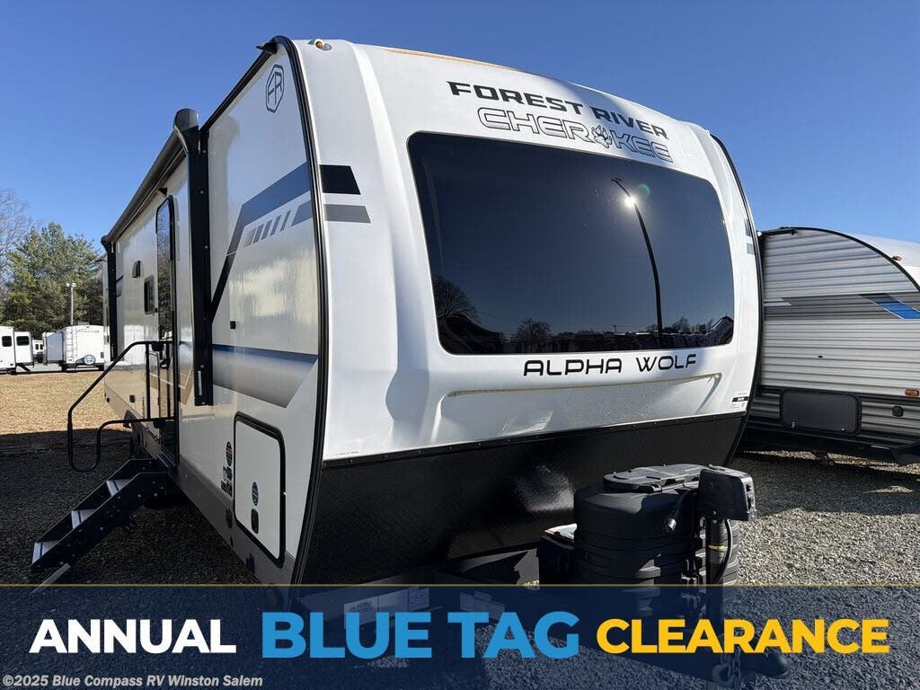 Used 2026 Forest River Cherokee Alpha Wolf 280QBS available in Rural Hall, North Carolina