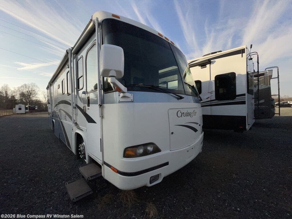 Used 2002 Georgie Boy  Cruise-Master Series 3602 available in Rural Hall, North Carolina