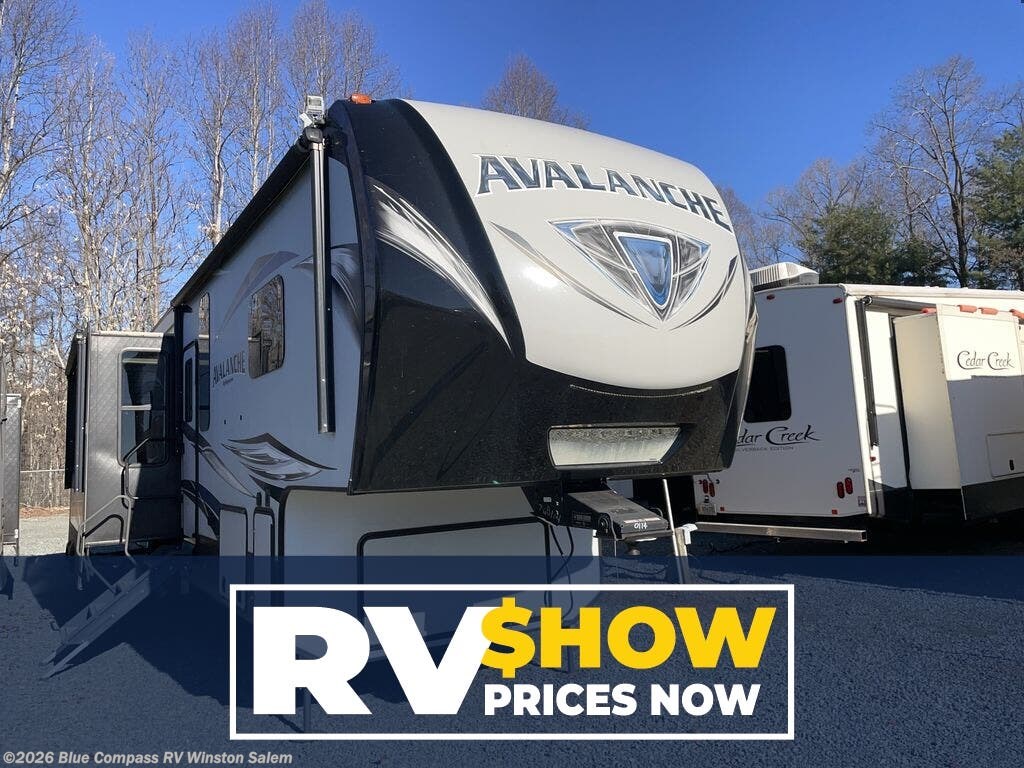 Used 2020 Keystone Avalanche 396BH available in Rural Hall, North Carolina