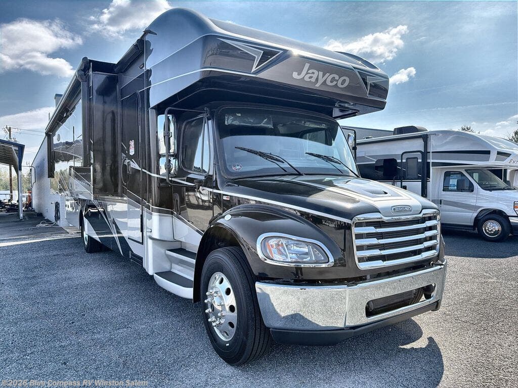 New 2026 Jayco Seneca 37M available in Rural Hall, North Carolina