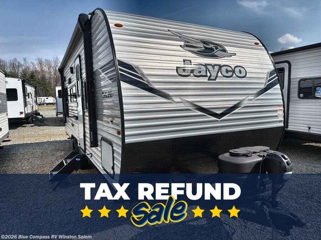 New 2026 Jayco Jay Flight SLX 210QB available in Rural Hall, North Carolina