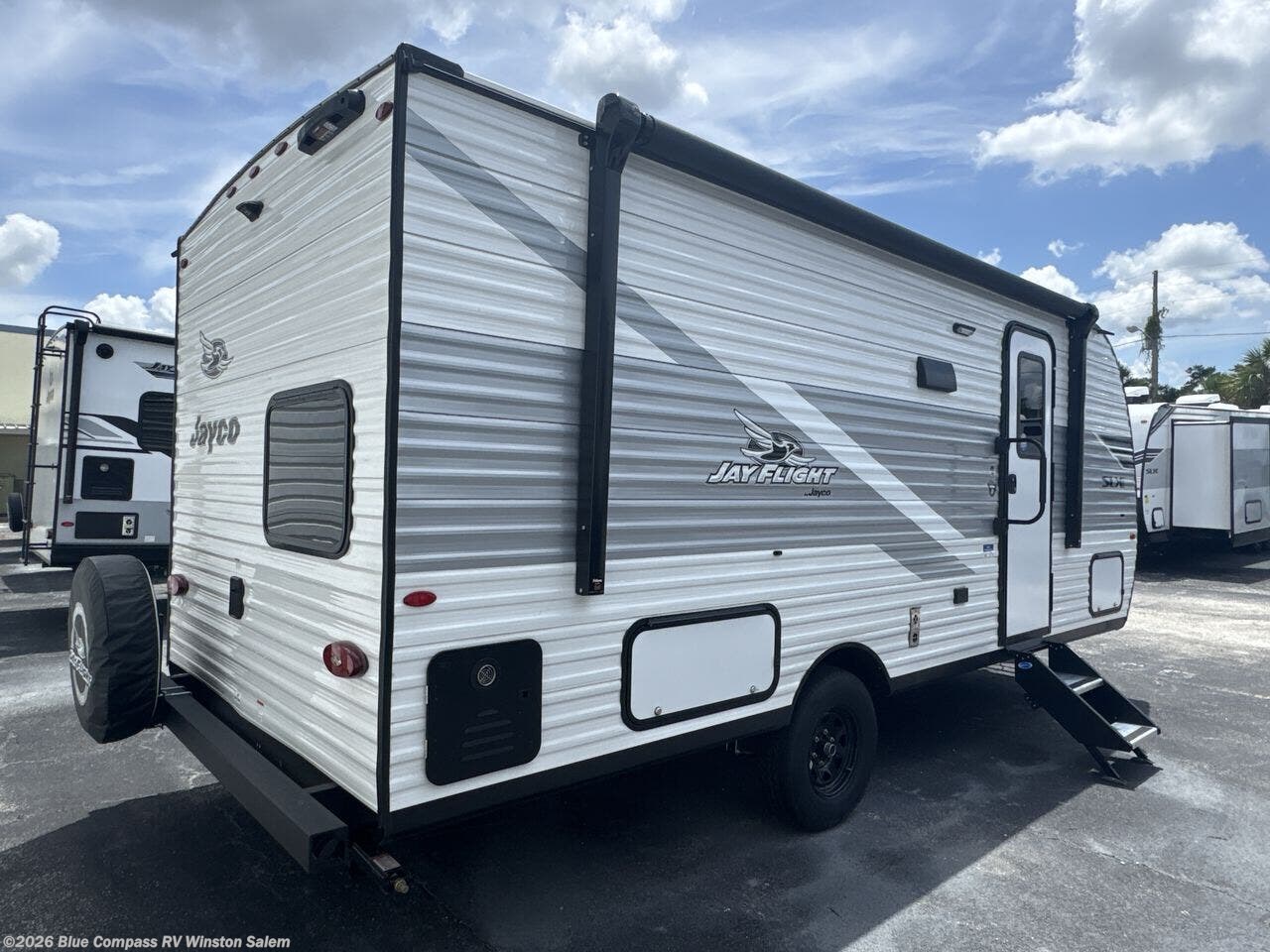 New 2026 Jayco Jay Flight SLX 197MB available in Rural Hall, North Carolina