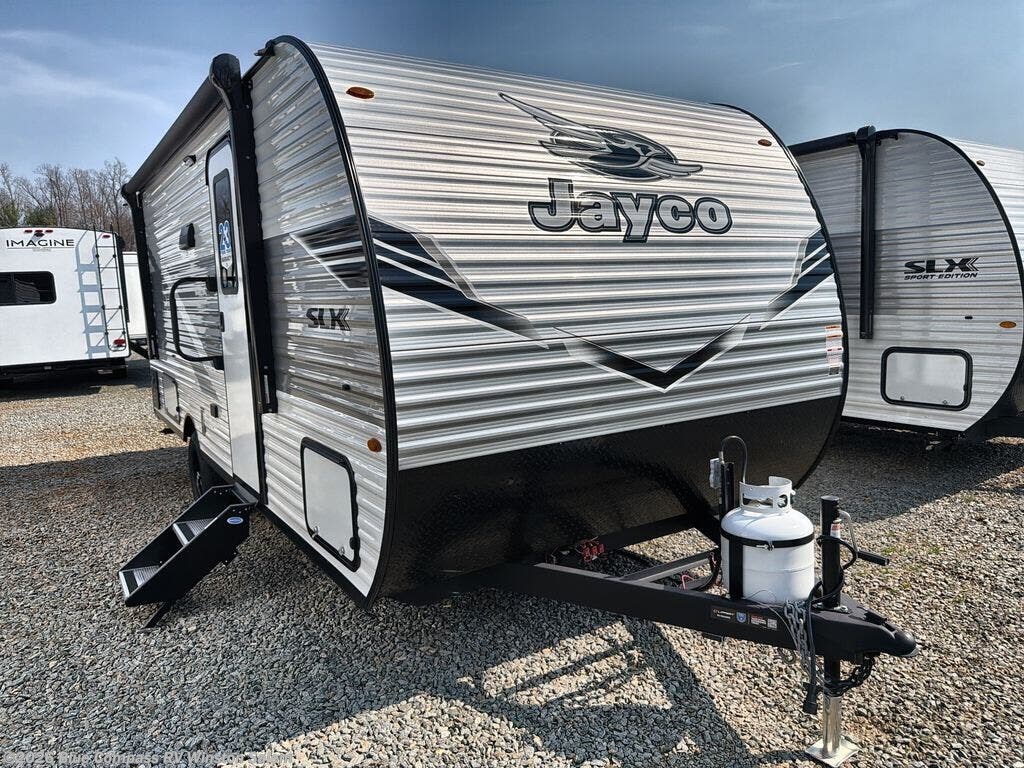 New 2026 Jayco Jay Flight SLX 197MB available in Rural Hall, North Carolina