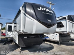 New 2026 Jayco Pinnacle 38FBRK available in Rural Hall, North Carolina