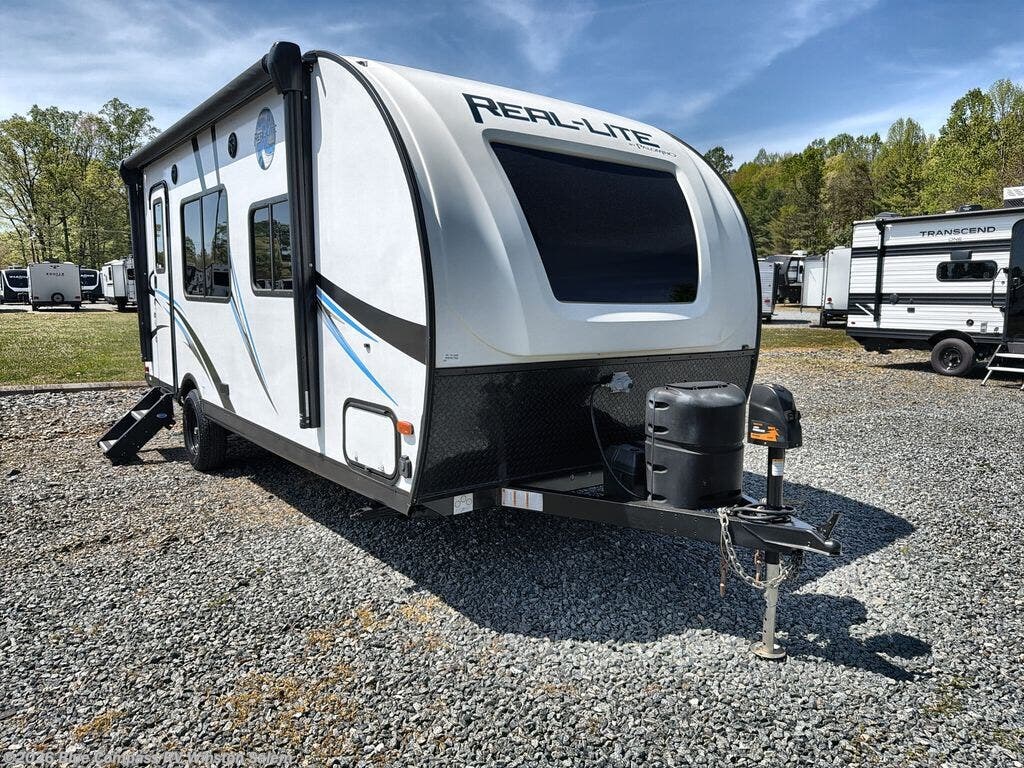 Used 2019 Palomino Real-Lite Mini RL-182 available in Rural Hall, North Carolina