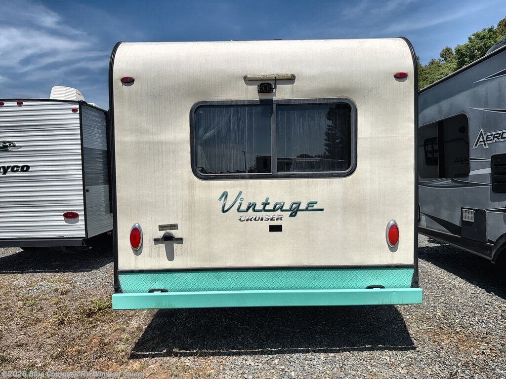 Used 2023 Gulf Stream Vintage Cruiser 19ERD available in Rural Hall, North Carolina