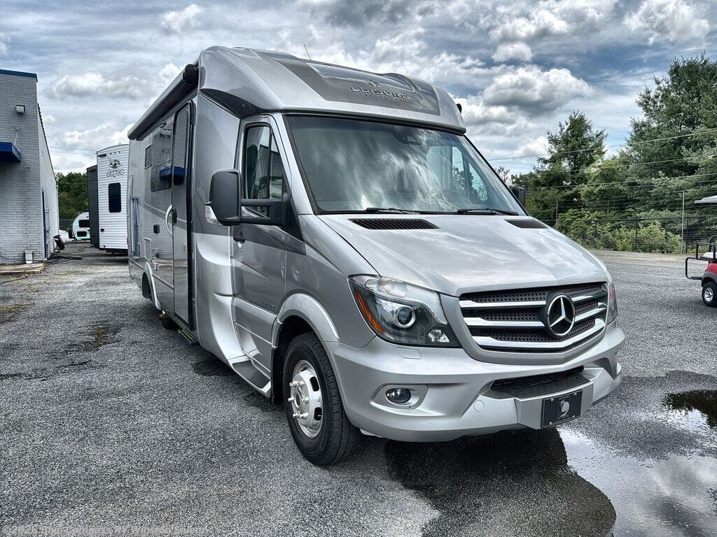 Used 2019 Leisure Travel Unity U24MB available in Rural Hall, North Carolina