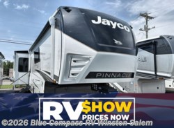 New 2027 Jayco Pinnacle 38FBRK available in Rural Hall, North Carolina