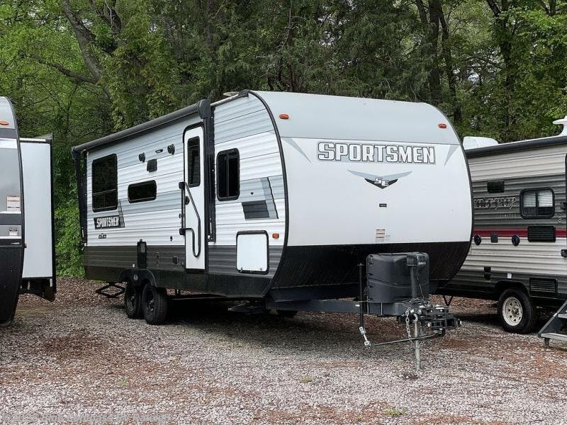 Used 2023 K-Z Sportsmen SE 221RESE available in Raleigh, North Carolina