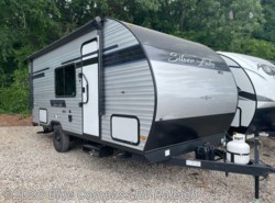 Used 2025 East to West Silver Lake 1610BHLE available in Raleigh, North Carolina