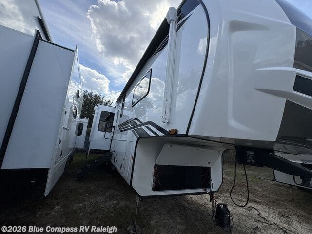 New 2027 Heartland Milestone 31RL available in Raleigh, North Carolina