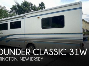 Used 2000 Fleetwood Bounder Classic 31W available in Flemington, New Jersey