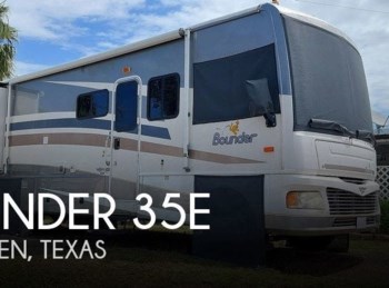 Used 2006 Fleetwood Bounder 35E available in Harlingen, Texas