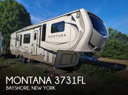Used 2018 Keystone Montana 3731FL available in Bayshore, New York