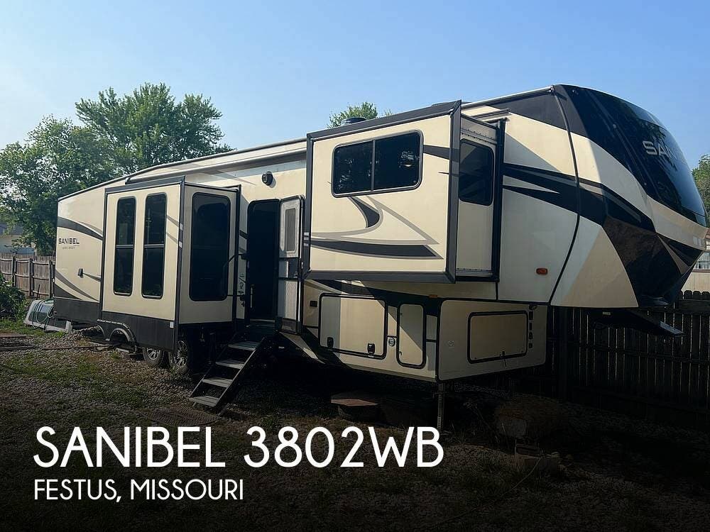 Used 2022 Prime Time Sanibel 3802WB available in Festus, Missouri