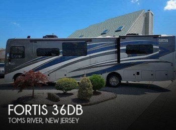 Used 2022 Fleetwood Fortis 36DB available in Toms River, New Jersey