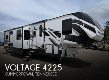 Used 2021 Dutchmen Voltage 4225 available in Summertown, Tennessee