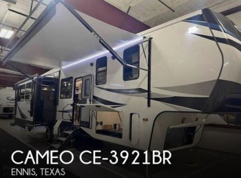 Used 2022 CrossRoads Cameo CE-3921BR available in Ennis, Texas