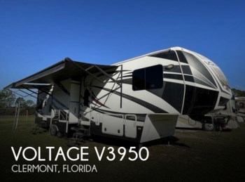 Used 2014 Dutchmen Voltage V3950 available in Clermont, Florida