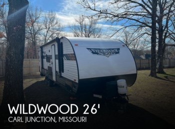Used 2021 Forest River Wildwood X-Lite Series 263BHXL available in Carl Junction, Missouri