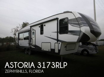 Used 2020 Dutchmen Astoria 3173RLP available in Zephyrhills, Florida