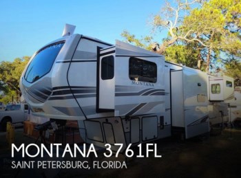 Used 2022 Keystone Montana 3761FL available in Saint Petersburg, Florida