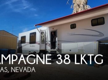 Used 2010 Nu-Wa  Champagne 38 LKTG available in Las Vegas, Nevada
