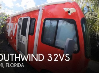 Used 2004 Fleetwood Southwind 32VS available in Miami, Florida