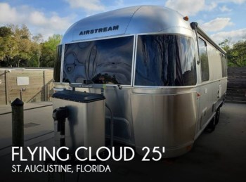Used 2020 Airstream Flying Cloud 25 FB Twin available in St. Augustine, Florida