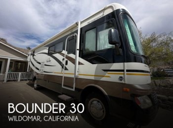 Used 2011 Fleetwood Bounder 30 available in Wildomar, California