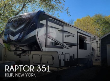 Used 2021 Keystone Raptor 351 available in Islip, New York