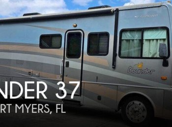 Used 2007 Fleetwood Bounder 37 available in North Fort Myers, Florida