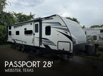Used 2022 Keystone Passport SL Series 282QB available in Webster, Texas