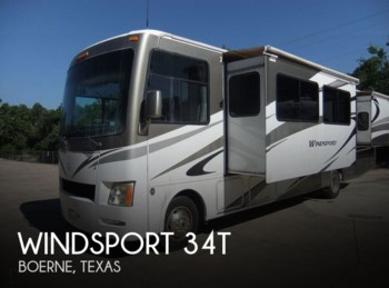 Used 2011 Thor Motor Coach Windsport 34T available in Boerne, Texas
